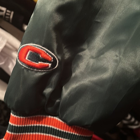 Jacket - Picture 7 of 8